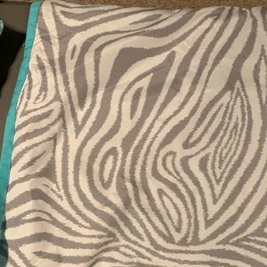 Meet your Posher, Adrianna